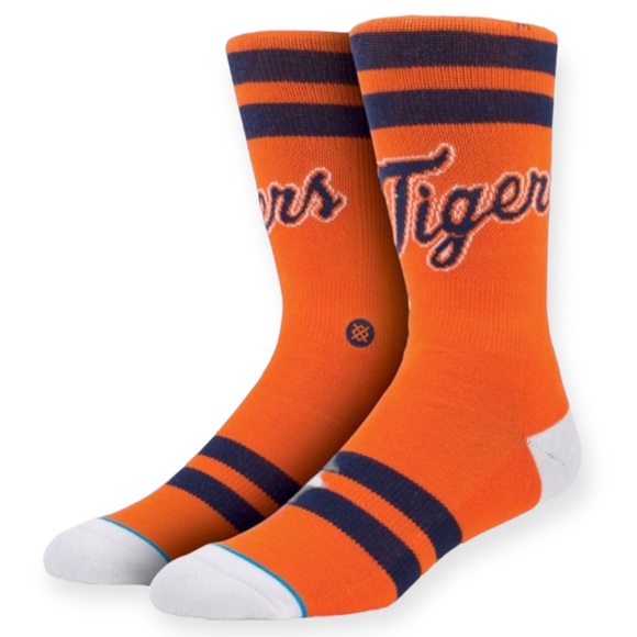 ⚾️ Special Bundle: Men’s Detroit Tigers Team Socks & Team Back Sack - NWT - Picture 10 of 13